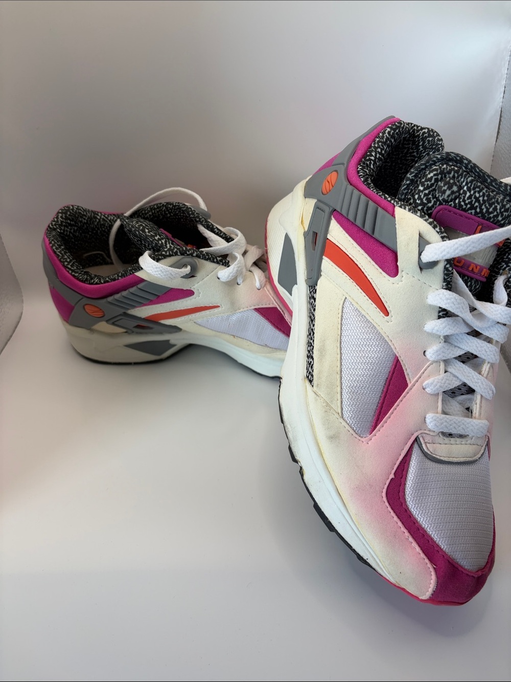 L.A. Gear Women’s Sneakers in White, Pink and Gray